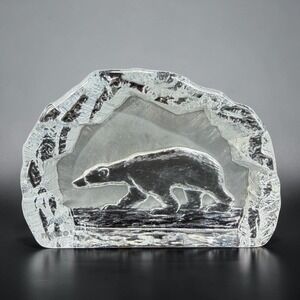 Nybro Sweden Crystal Polar Bear Art Glass Paperweight Sculpture Ice Block 6x4